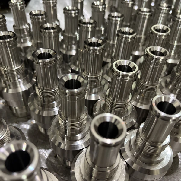 CNC turned shaft or housing — case studies collection