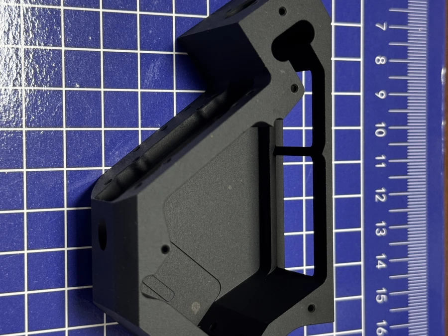 Thin-wall aluminum CNC machined part with pocket features