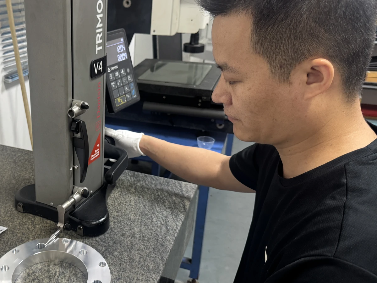 Height gauge dimensional inspection